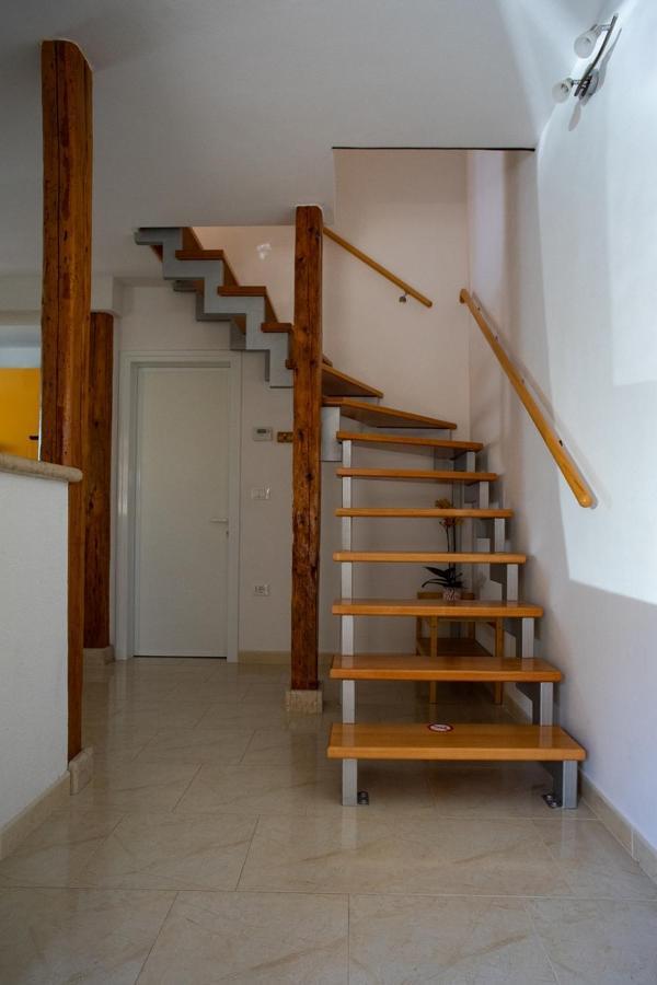 Olive Tree Apartment *